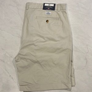 Vineyard Vine Breaker Short
